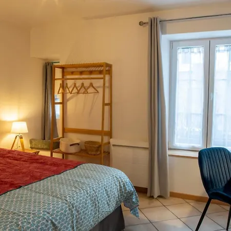 Superlogis Ardennes - Les Songes Du Poete - Logement Grand Confort - 2 Chambres 6 Personnes *