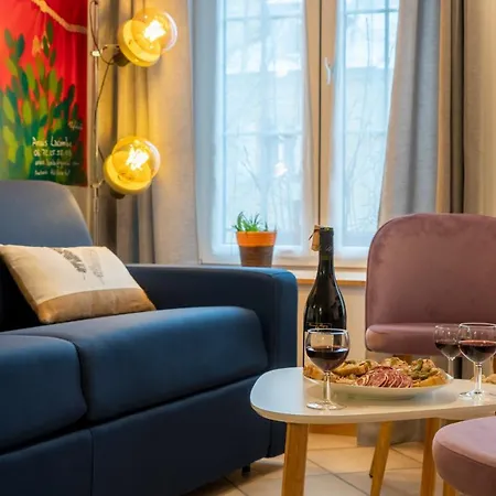Superlogis Ardennes - Les Songes Du Poete - Logement Grand Confort - 2 Chambres 6 Personnes Charleville-Mézières
