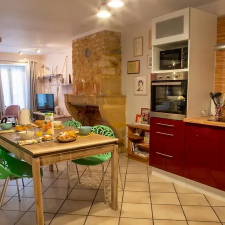 Superlogis Ardennes - Les Songes Du Poete - Logement Grand Confort - 2 Chambres 6 Personnes